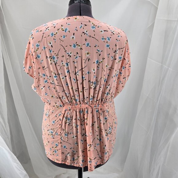 76-28 Torrid Peach Fit and Flare Challis Button Front Top Size 0 (12, L) - Picture 6 of 10